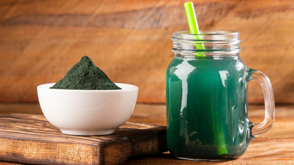 Barley Grass Juice Powder vs Spirulina: A Comprehensive Comparison